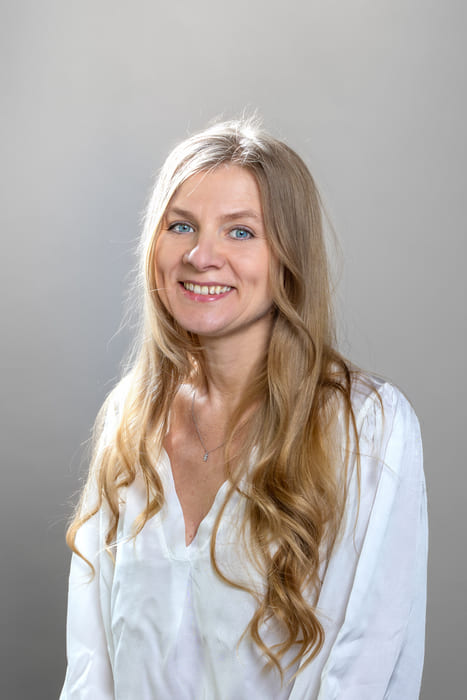 Mariya Levko, amministrazione